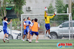 Khai mạc Giải bóng đá ngành Thông tin và Truyền thông Hà Tĩnh