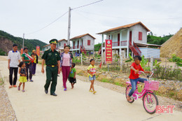 “Không có Bộ đội biên phòng Hà Tĩnh dân bản mình không được như hôm nay đâu”