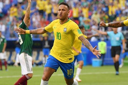 5 sao World Cup sẽ phá thế thống trị bóng vàng của Messi và Ronaldo