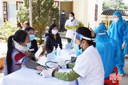 Biên phòng Hà Tĩnh khám chữa bệnh cho gần 64.000 lượt đồng bào biên giới