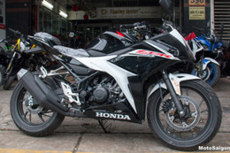 Hình ảnh Honda CBR150R 2017 đầu tiên về Việt Nam với mức giá hấp dẫn