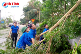 Hỗ trợ nhân dân ổn định đời sống, khẩn trương cứu hộ tàu cá bị nạn