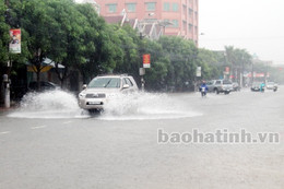 Mưa lớn, bão mạnh xuất hiện vào những tháng cuối mùa