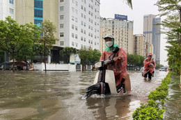 Một số chú ý giúp bảo vệ xe máy sau khi di chuyển trong mùa mưa bão