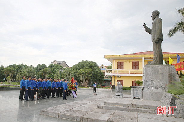 19 cán bộ Đoàn tranh tài báo cáo viên giỏi cấp tỉnh