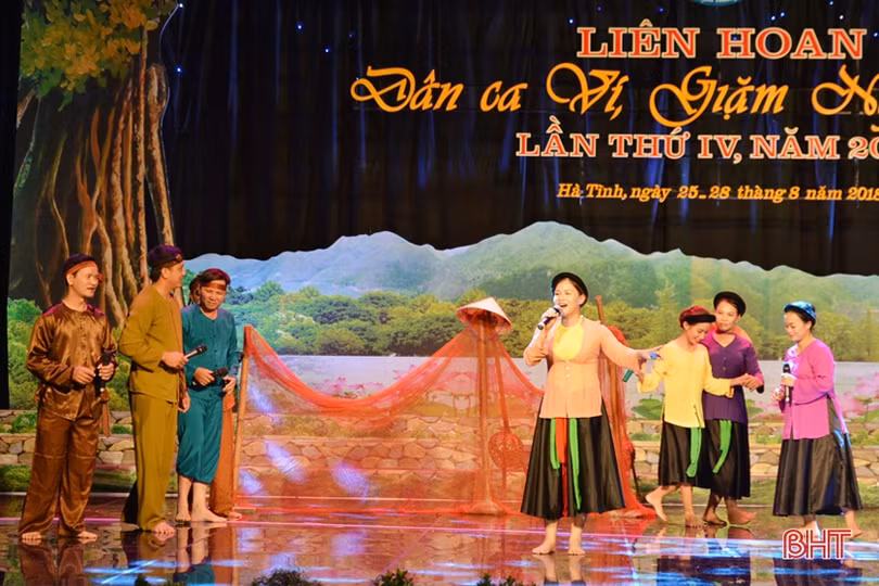 Sinh động không gian diễn xướng dân ca ví, giặm Nghệ Tĩnh