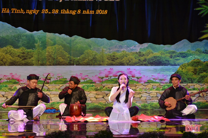 3 dấu ấn đặc biệt tại Liên hoan Dân ca ví, giặm Nghệ Tĩnh tại Hà Tĩnh