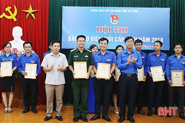 19 cán bộ Đoàn tranh tài báo cáo viên giỏi cấp tỉnh