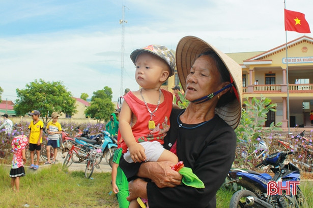 Sôi động sới vật Thuần Thiện mừng ngày Quốc khánh