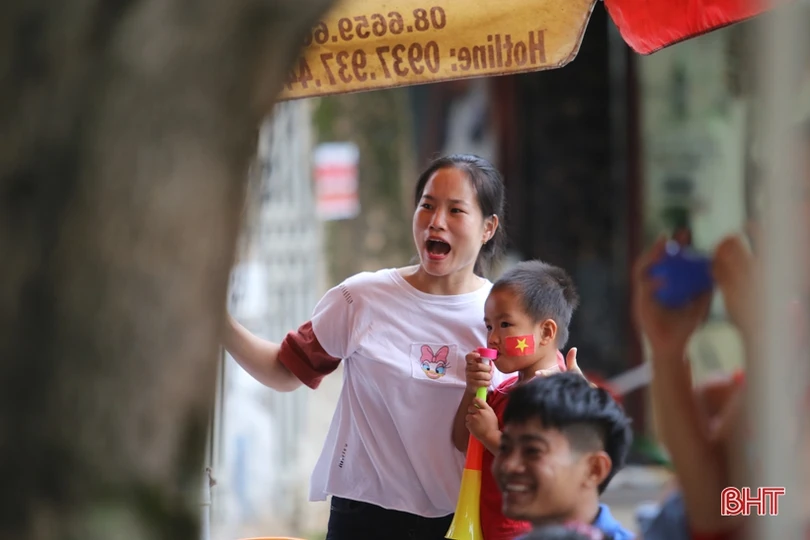 Người hâm mộ Hà Tĩnh tiếc cho siêu phẩm của Minh Vương chưa đủ để Việt Nam vượt qua Hàn Quốc