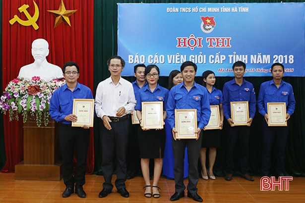 19 cán bộ Đoàn tranh tài báo cáo viên giỏi cấp tỉnh