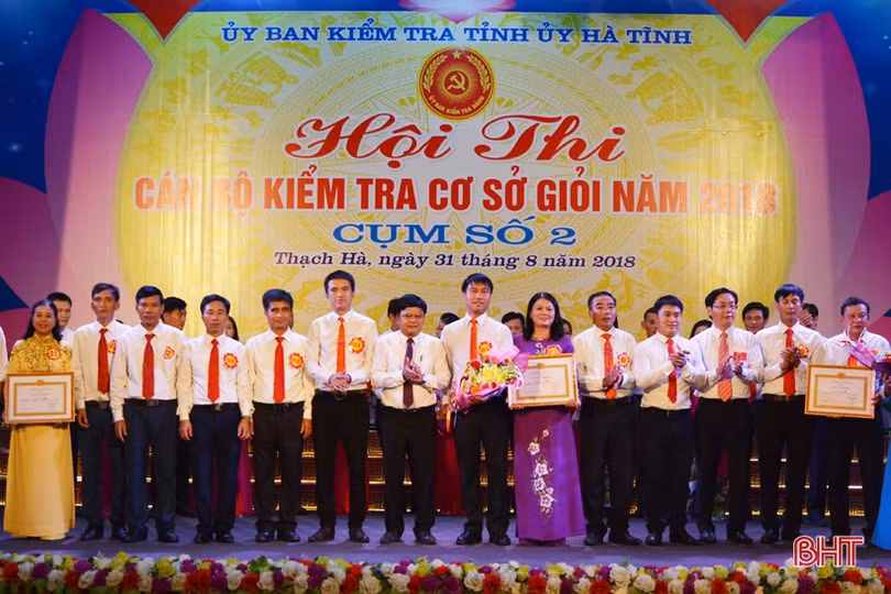 Xã Đức Long nhất cụm số 2 - Hội thi Cán bộ kiểm tra cơ sở giỏi