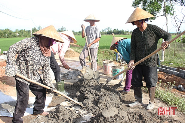 Hơn 2 tháng, Thạch Điền huy động gần 6.500 lượt người xây dựng nông thôn mới