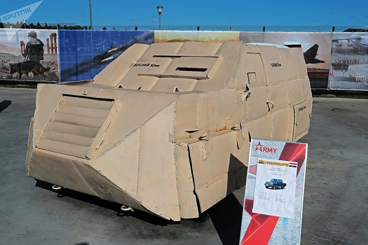 Nga trưng bày vũ khí thu được của phiến quân Syria tại triển lãm Army 2018