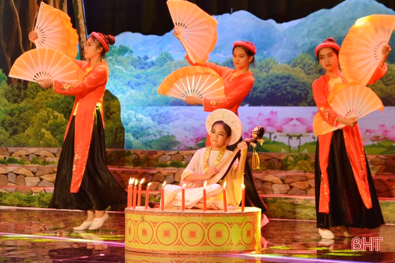 3 dấu ấn đặc biệt tại Liên hoan Dân ca ví, giặm Nghệ Tĩnh tại Hà Tĩnh