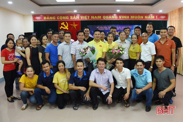 Sở VHTT&DL Hà Tĩnh vinh danh VĐV Pencak silat Trần Thị Thêm