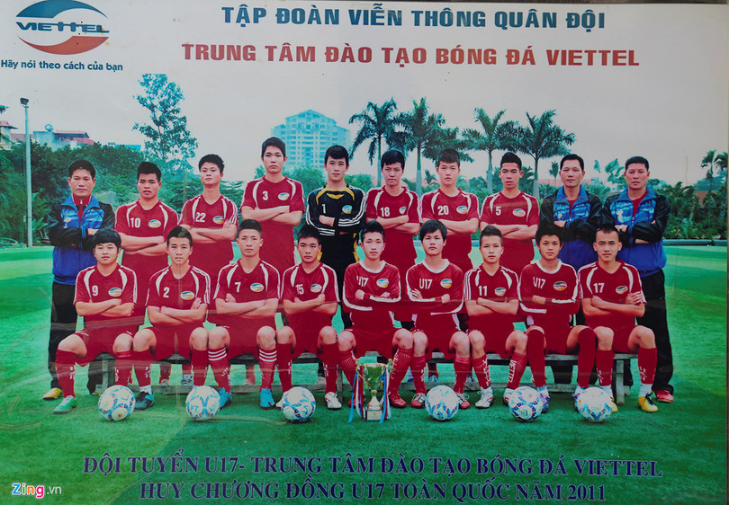 HLV “làng” bất ngờ khi phát hiện tài năng của hậu vệ Tiến Dũng