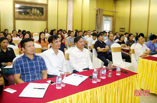 Hội Nhà báo Hà Tĩnh nâng cao nghiệp vụ viết về xây dựng Đảng