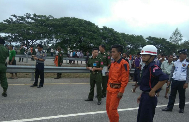 Vỡ đập ở Myanmar - thị trấn, làng mạc chìm trong nước lũ