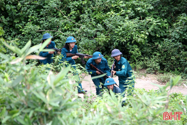 Lực lượng dân quân cơ động Xuân Lam diễn tập sẵn sàng chiến đấu