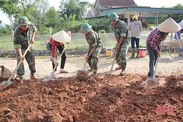 Hơn 2 tháng, Thạch Điền huy động gần 6.500 lượt người xây dựng nông thôn mới