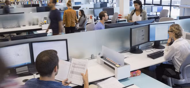 Sự thật đằng sau những bài viết khẳng định “ánh sáng xanh gây mù lòa”