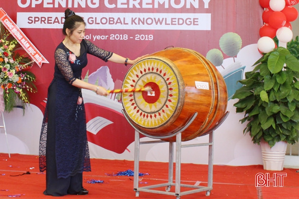 Trường học đầu tiên ở Hà Tĩnh khai giảng năm học mới