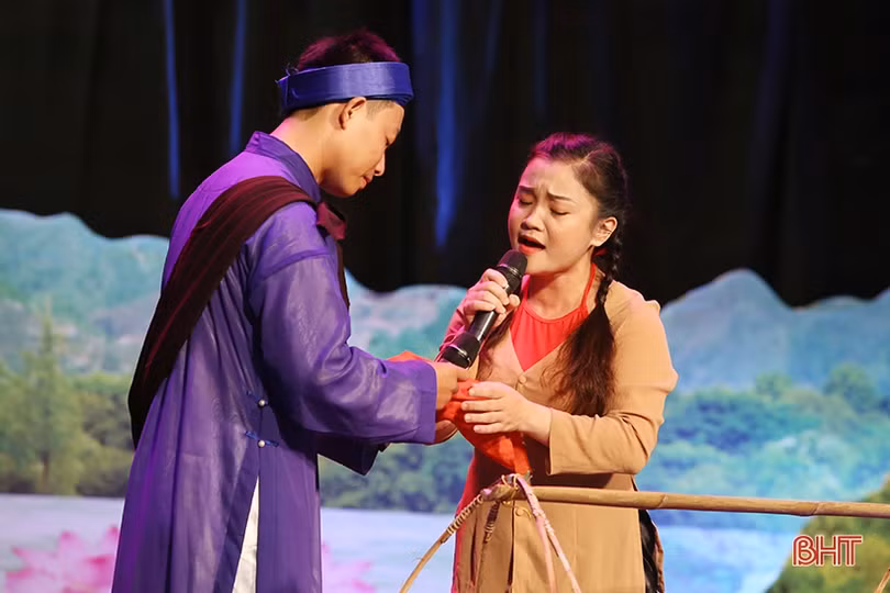 Đượm màu cổ trong Liên hoan dân ca ví, giặm Nghệ Tĩnh 2018