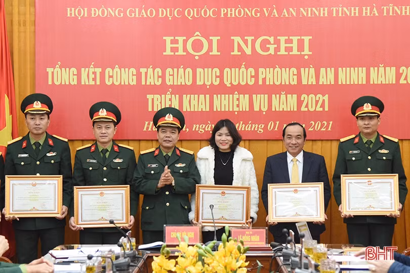 Tích cực đổi mới phương pháp giáo dục quốc phòng và an ninh