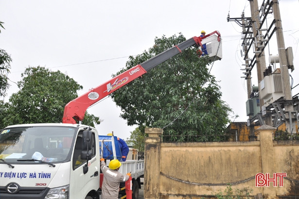 Điện lực Hà Tĩnh phấn đấu đạt 1.170 triệu kWh điện thương phẩm