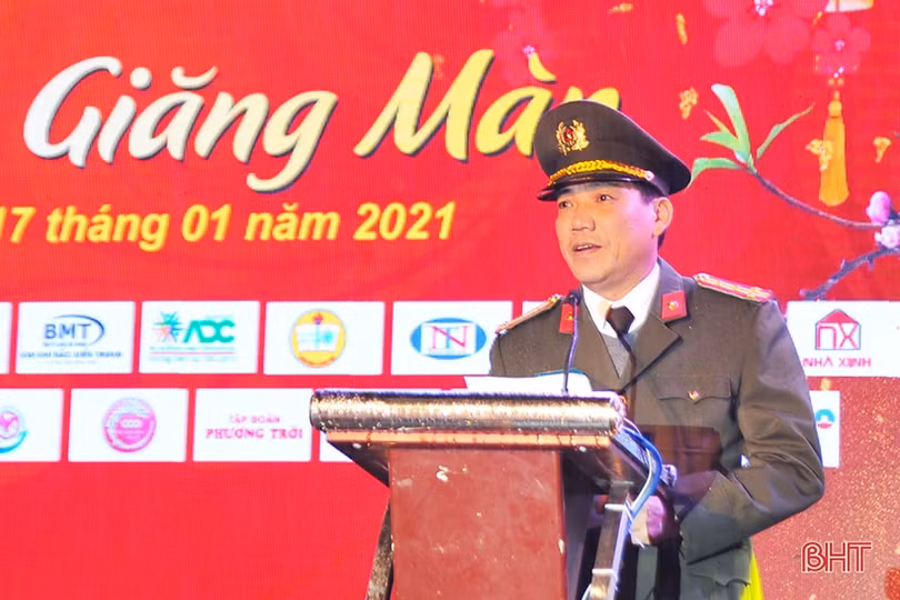 Ấm áp chương trình nghệ thuật - thiện nguyện “Xuân về dưới đỉnh Giăng Màn”