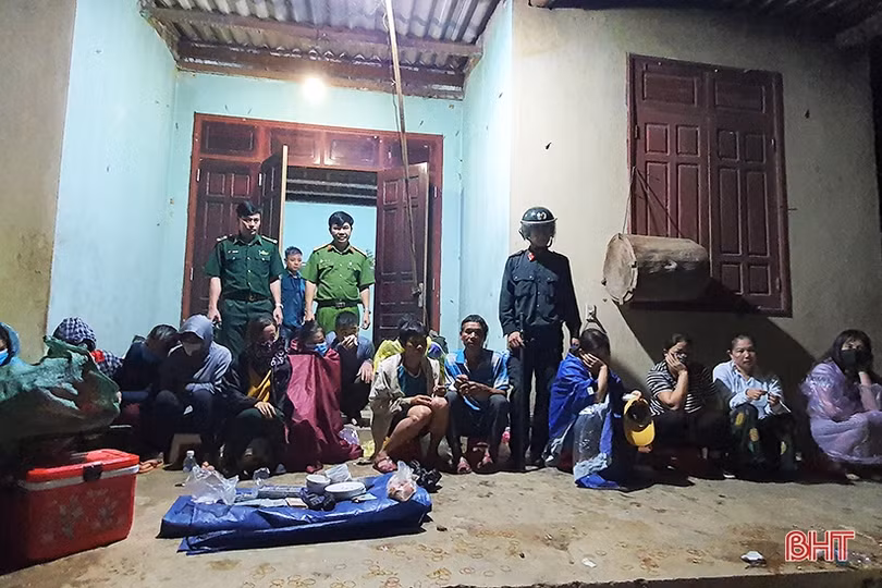 Bắt 2 đối tượng truy nã, cầm đầu ổ nhóm đánh bạc liên tỉnh tại Hà Tĩnh