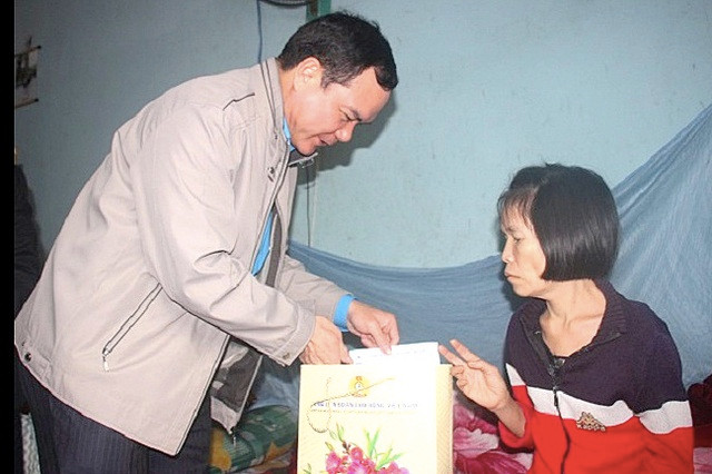 Tết Nguyên đán: Hỗ trợ 1 triệu đồng/người tới lao động gặp khó do Covid-19 - 1 Tết Nguyên đán: Hỗ trợ 1 triệu đồng/lao động gặp khó do Covid-19