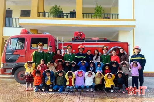 Trang bị kỹ năng phòng, chống cháy nổ cho trẻ mầm non ở Hương Sơn