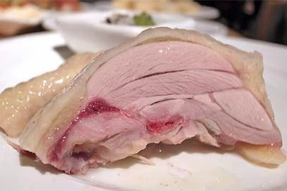 Ăn thịt gà lòng đào chẳng khác gì “nạp thuốc độc”