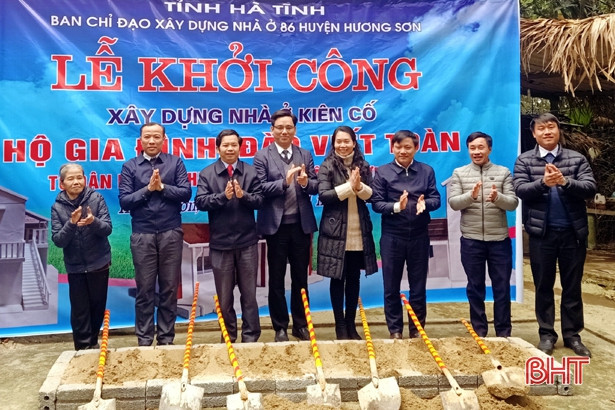 Hỗ trợ 150 triệu đồng xây nhà kiên cố cho 2 hộ nghèo ở Hương Sơn