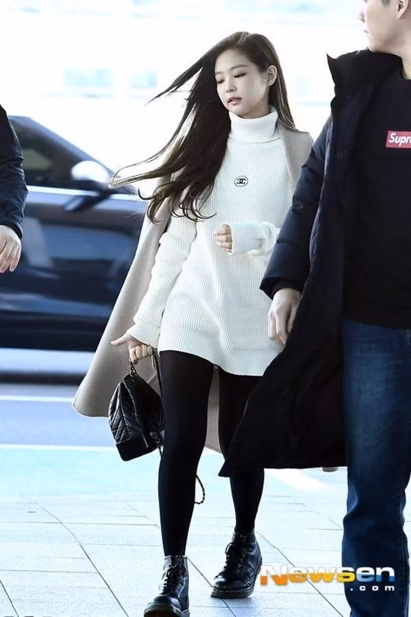 Cách diện áo dạ dáng dài hợp mốt