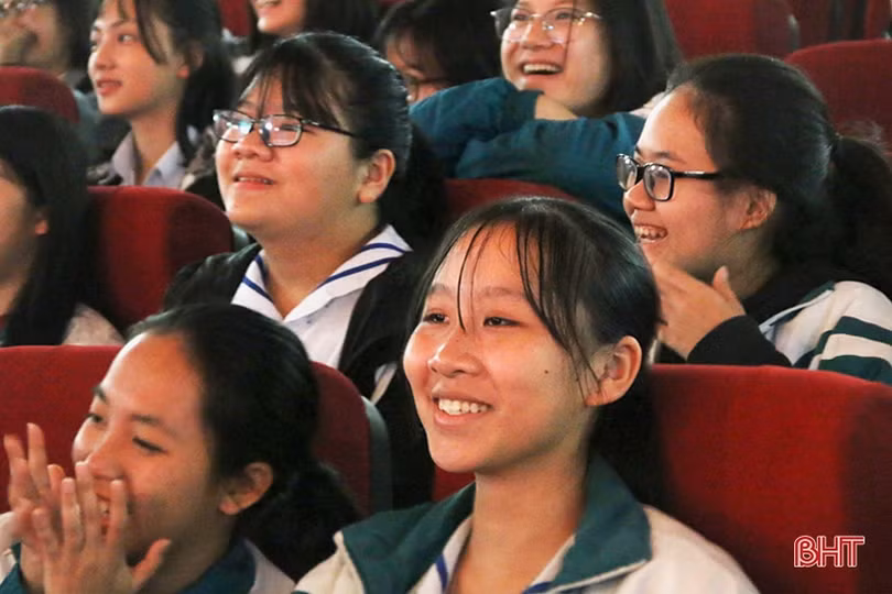 Nhiều cung bậc cảm xúc khi xem “An toàn giao thông cho trẻ em”