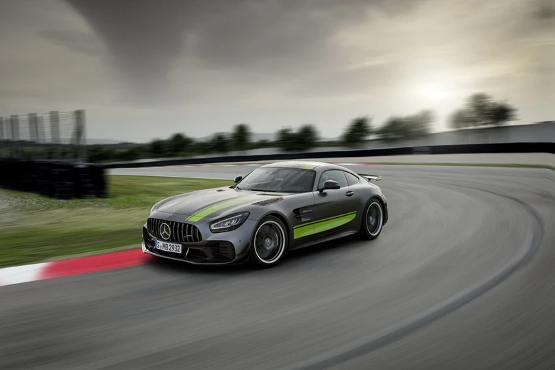 Mercedes-Benz AMG GT 2020 ra mắt, có thêm bản Pro
