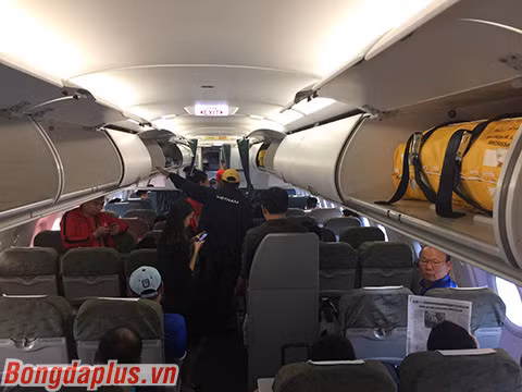 ĐT Việt Nam bị làm khó khi nhập cảnh Philippines, khả năng hủy tập