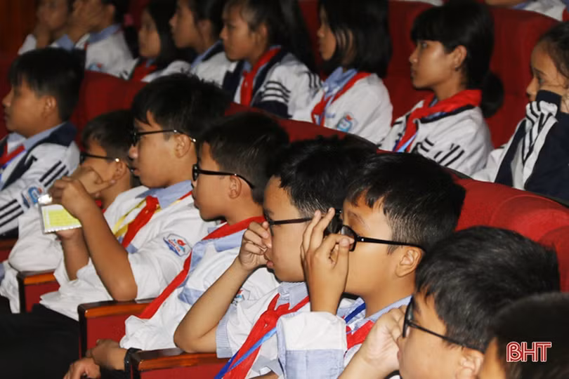 Nhiều cung bậc cảm xúc khi xem “An toàn giao thông cho trẻ em”