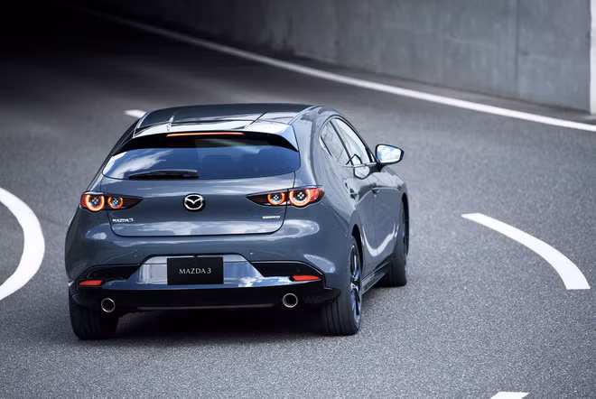 Lộ ảnh Mazda3 2019 trước giờ G: Động cơ mới, thiết kế như xe sang châu Âu