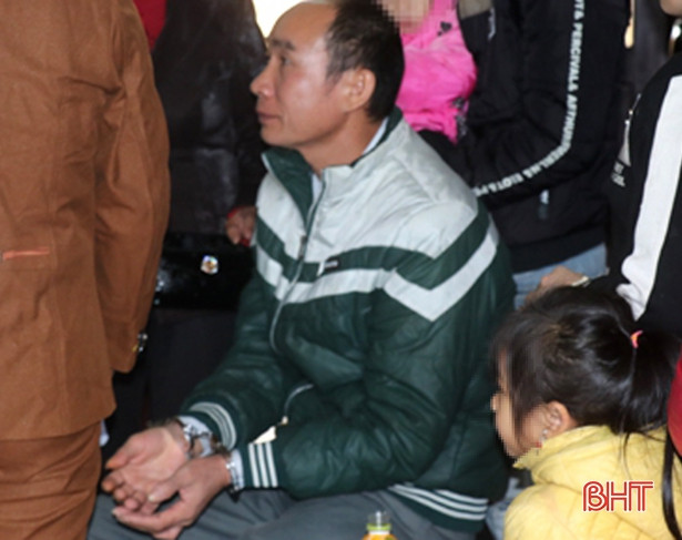 Nhận bán gần 1 kg ma túy đá, lĩnh án tù chung thân