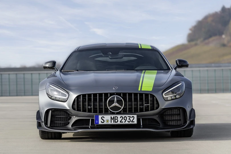 Mercedes-Benz AMG GT 2020 ra mắt, có thêm bản Pro