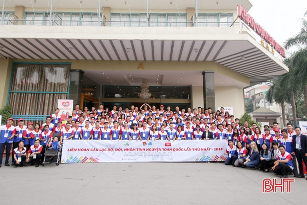 CLB Lá Lành nhận giải thưởng xuất sắc tình nguyện vì cộng đồng