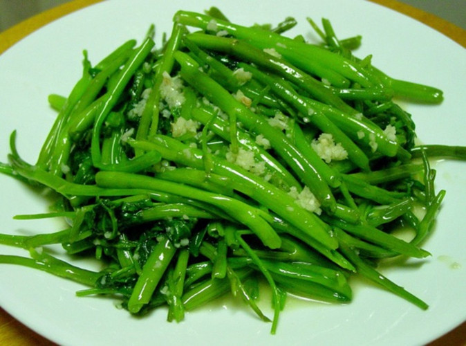 Những sai lầm khi luộc rau nạp thêm chất độc hại vào cơ thể