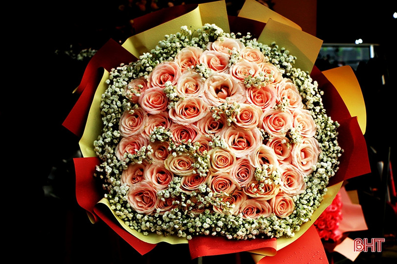 Hồng ngoại “hút khách” ngày Valentine