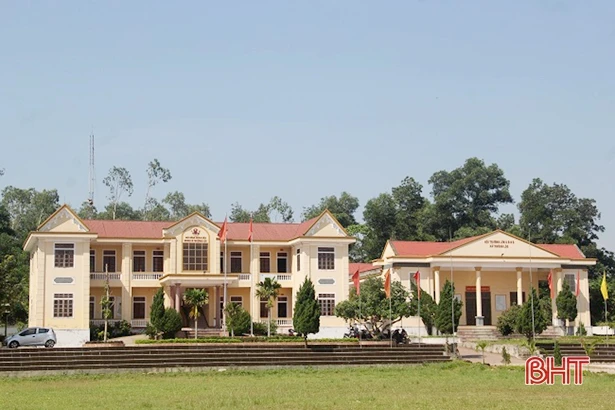 Hà Tĩnh “chốt” danh sách 4 đảng bộ tổ chức đại hội điểm cấp xã