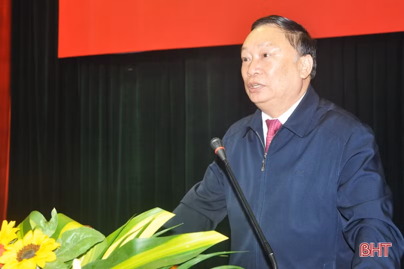 Phong trào thi đua ở Hà Tĩnh cần gắn với tái cơ cấu kinh tế, chuyển đổi mô hình tăng trưởng