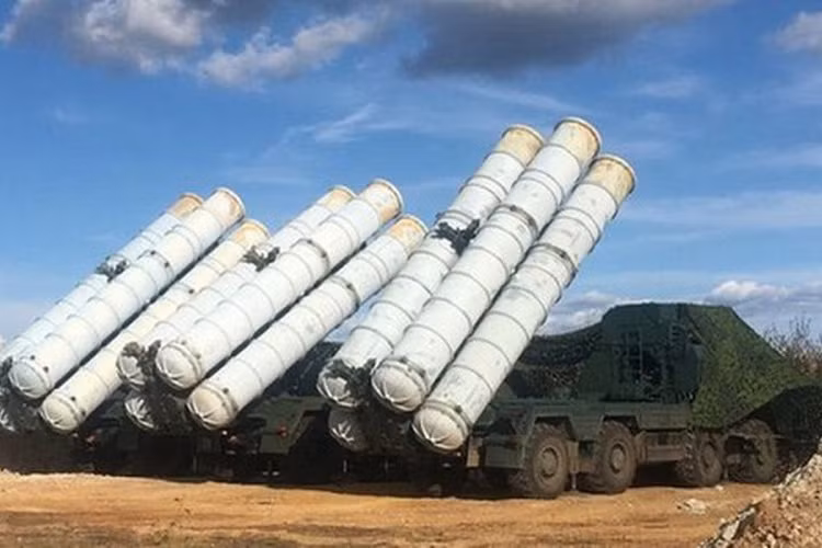 Tên lửa S-300 Syria bị chế giễu là vô dụng nhất thế giới